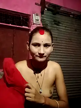 Chhayarajj2234 online show from August 4, 2026, 4:20 pm