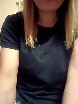 neha0882 online show from March 3, 2026, 3:51 pm