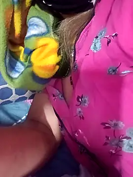 neha0882 online show from March 6, 2026, 4:14 pm