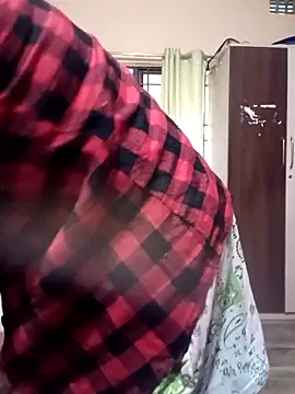 neha0882 online show from March 13, 2026, 1:56 am