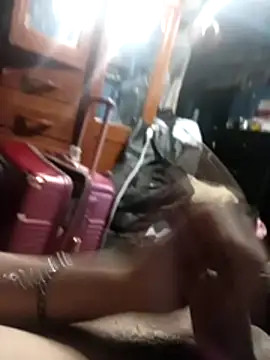 DanielLuna3819 online show from February 28, 2026, 6:42 pm