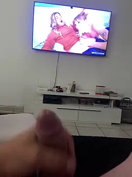 Brunaosurf online show from February 17, 2026, 11:07 am