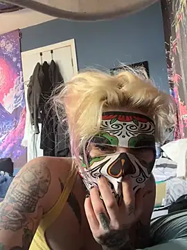 CrystalMaria8 online show from March 14, 2026, 9:42 pm