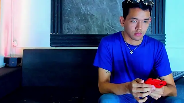 Snapshot of biig_boy chatting on February 4, 2026, 7:42 pm biig boy online show from February 4, 2026, 7:42 pm