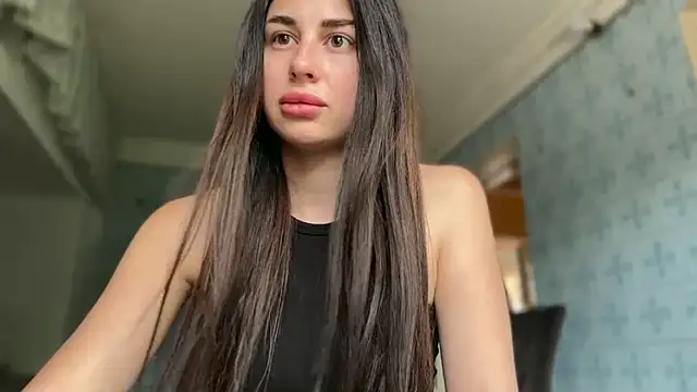 Snapshot of LiluMartiznir chatting on May 25, 2026, 11:05 am LiluMartiznir online show from May 25, 2026, 11:05 am