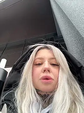 Chiibi online show from February 16, 2026, 9:49 am