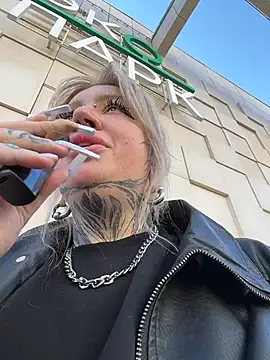 Chiibi online show from March 17, 2026, 10:51 am