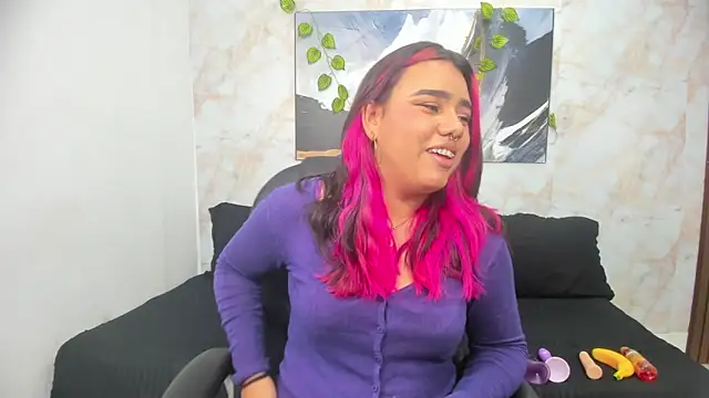 Lilith traviis online show from March 14, 2026, 3:56 am