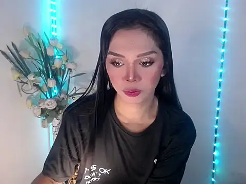 Snapshot of Darkness_Angel chatting on June 25, 2026, 2:55 am Darkness Angel online show from June 25, 2026, 2:55 am