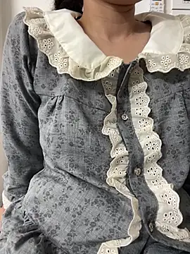 Yinini online show from March 12, 2026, 1:50 pm