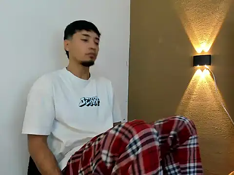 Noah Smith01 online show from February 22, 2026, 12:45 am