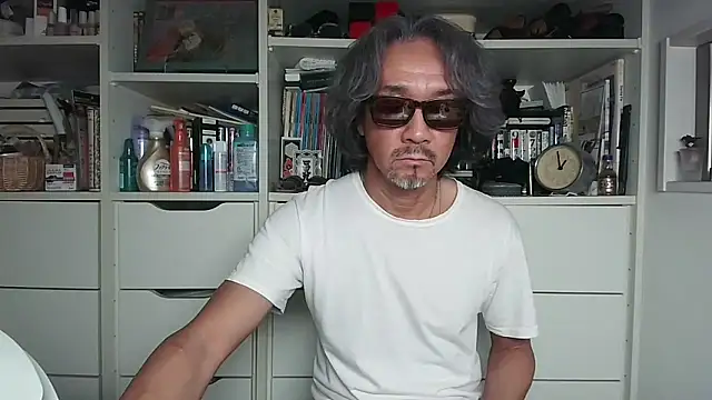 Snapshot of MtaS1 chatting on July 2, 2026, 3:51 pm MtaS1 online show from July 2, 2026, 3:51 pm