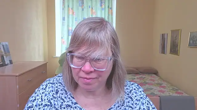 Emma Eclipsee online show from February 24, 2026, 10:24 am