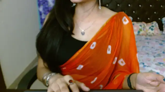 Snapshot of Your_lust143 chatting on July 15, 2026, 2:33 pm Your lust143 online show from July 15, 2026, 2:33 pm