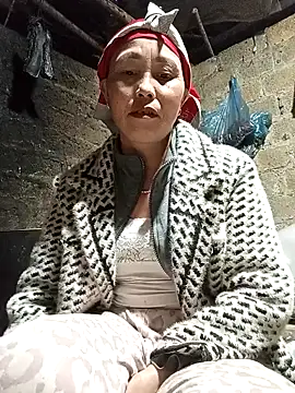 lena-cute online show from February 2, 2026, 12:48 pm