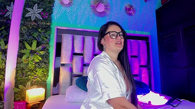 Mari cooper1 online show from February 22, 2026, 11:53 am