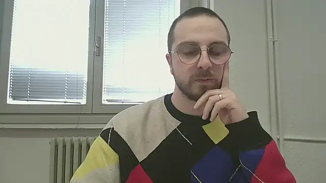 ItalianAlex online show from April 1, 2026, 1:12 pm