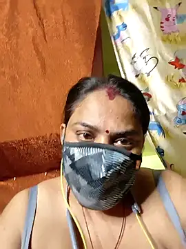 06Rozi online show from March 13, 2026, 7:42 pm