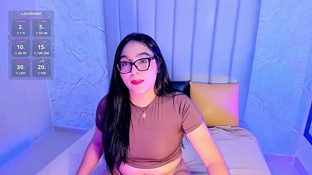 Snapshot of Lya_dubois_ chatting on July 20, 2026, 9:28 pm Lya dubois online show from July 20, 2026, 9:28 pm