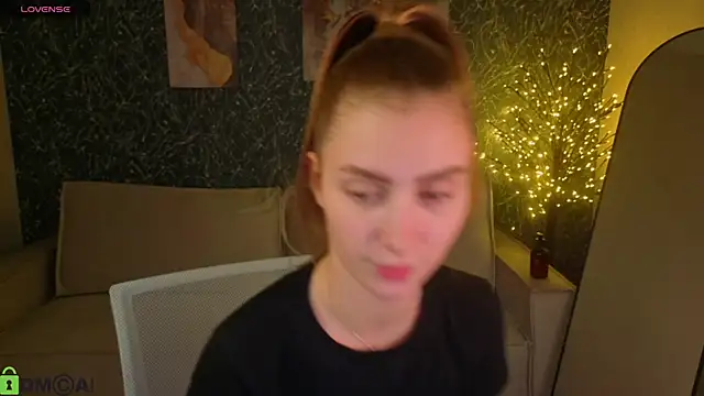 Snapshot of Rita_Flux chatting on February 20, 2026, 6:26 am Rita Flux online show from February 20, 2026, 6:26 am