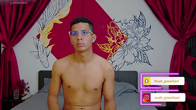 Snapshot of Noah_Greenhartt chatting on March 11, 2026, 8:04 pm Noah Greenhartt online show from March 11, 2026, 8:04 pm