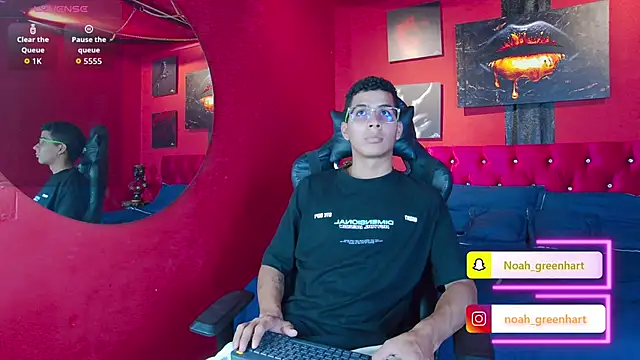 Snapshot of Noah_Greenhartt chatting on March 25, 2026, 8:48 pm Noah Greenhartt online show from March 25, 2026, 8:48 pm