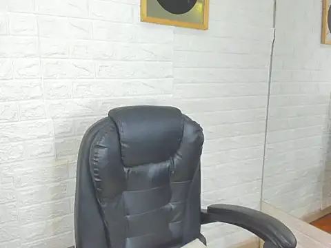 sofierouseS online show from February 14, 2026, 1:19 pm