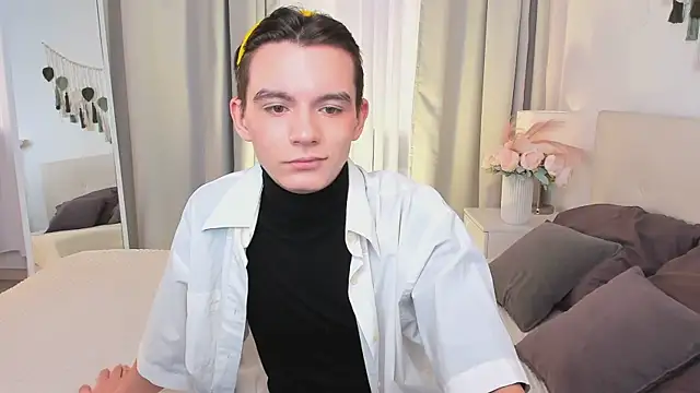 Ian Harrickton online show from March 16, 2026, 5:35 am