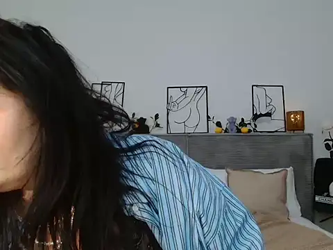 Jasmin0e online show from February 17, 2026, 11:29 am