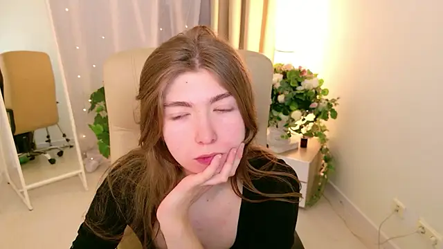 Bubble Chloe online show from April 26, 2026, 1:53 pm