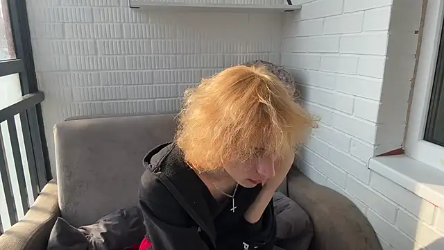 Snapshot of Fred_bucks chatting on March 13, 2026, 10:44 am Fred bucks online show from March 13, 2026, 10:44 am