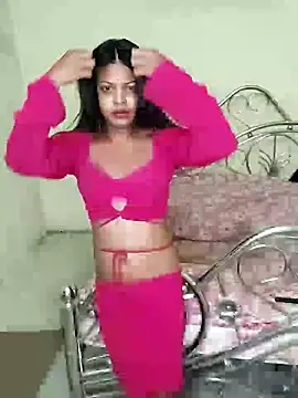 Decent girl01 online show from June 12, 2026, 12:15 pm