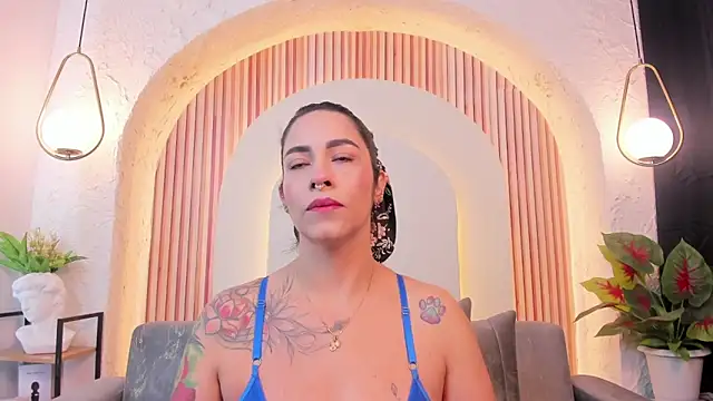 violet scott  online show from February 26, 2026, 10:14 am