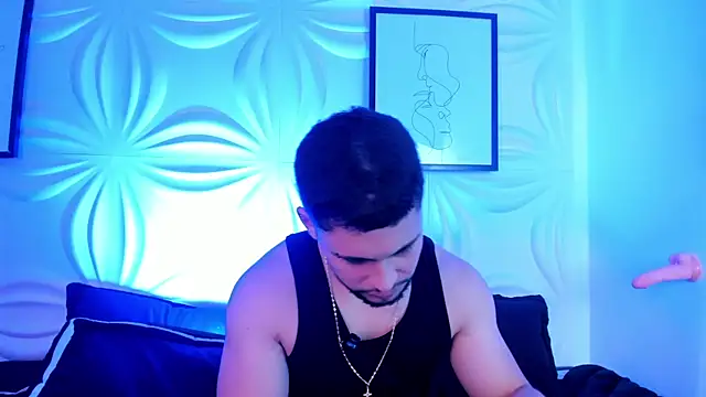 valenssio moretti online show from May 6, 2026, 2:29 am