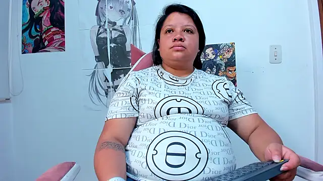 Carolina-Lenon online show from March 12, 2026, 6:47 pm