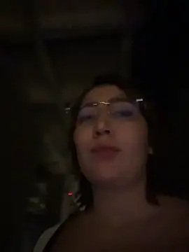 Arya    online show from May 14, 2026, 10:38 pm