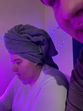 AngelKiras online show from March 9, 2026, 6:56 pm