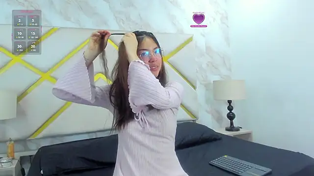 ChloeSteele online show from March 12, 2026, 7:53 pm