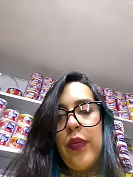 Snapshot of Annie_Alicee chatting on August 2, 2026, 7:45 pm Annie Alicee online show from August 2, 2026, 7:45 pm