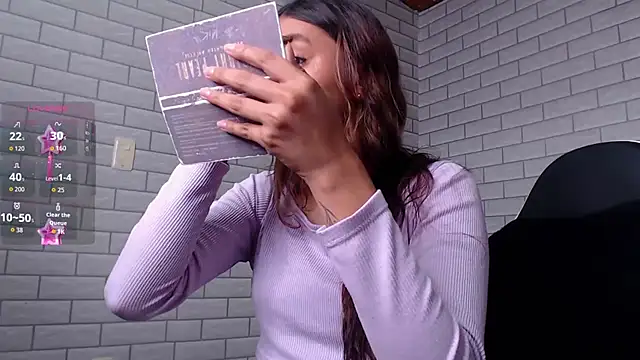 Paulette valverde online show from March 13, 2026, 7:31 pm