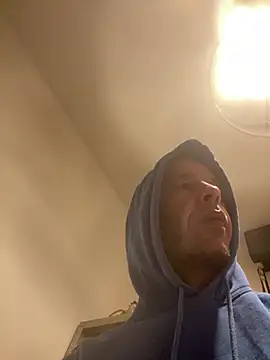 creativeX online show from March 11, 2026, 4:07 am