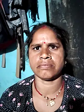 Hot kiran4 online show from February 4, 2026, 8:58 pm