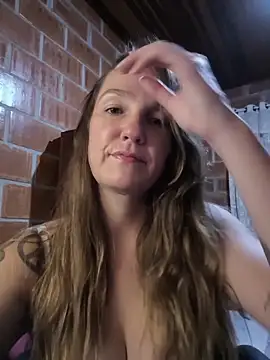 Loirinha surf online show from March 20, 2026, 2:05 am