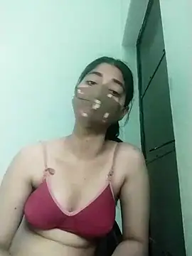 Snapshot of Kitti-Sharma chatting on March 27, 2026, 8:37 am Kitti-Sharma online show from March 27, 2026, 8:37 am