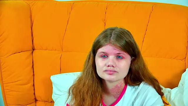 Snapshot of ChloeHalses chatting on May 30, 2026, 4:15 pm ChloeHalses online show from May 30, 2026, 4:15 pm