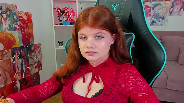 ChloeHalses online show from July 30, 2026, 5:01 pm