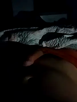 Snapshot of fax458o chatting on April 4, 2026, 8:39 pm fax458o online show from April 4, 2026, 8:39 pm