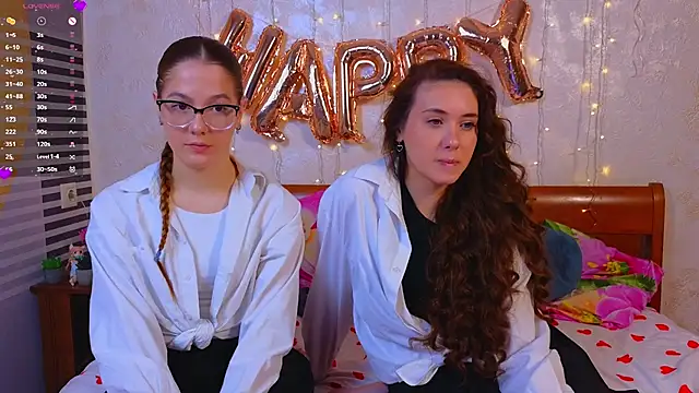 MelanieTwice online show from February 17, 2026, 11:40 am