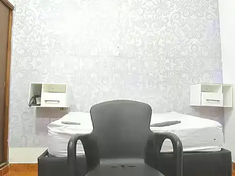 GoldenBoyM online show from May 10, 2026, 3:33 am