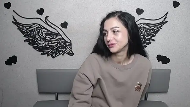 EvaClarkk online show from May 31, 2026, 5:15 am